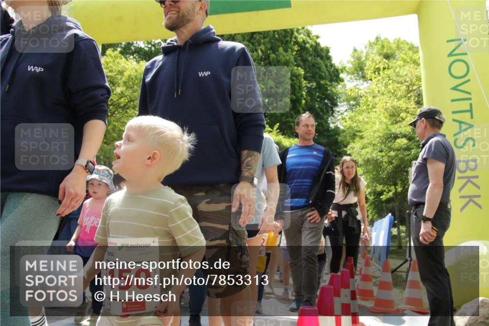 17.05.2025 - Störlauf H.Heesch http://msf.ph/oto/7853313 17.05.2025 13:04:37 Ziel  meine-sportfotos.de