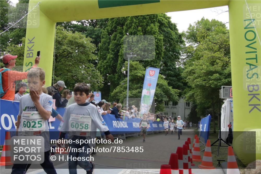 17.05.2025 - Störlauf H.Heesch http://msf.ph/oto/7853485 17.05.2025 13:16:42 Ziel  meine-sportfotos.de
