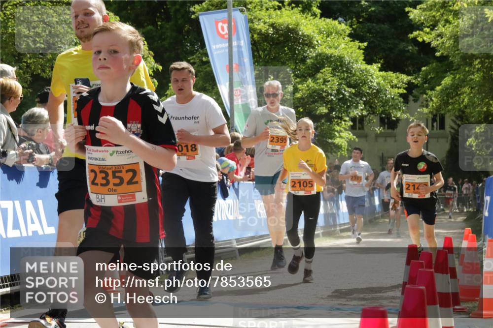 17.05.2025 - Störlauf H.Heesch http://msf.ph/oto/7853565 17.05.2025 15:28:08 Ziel  meine-sportfotos.de