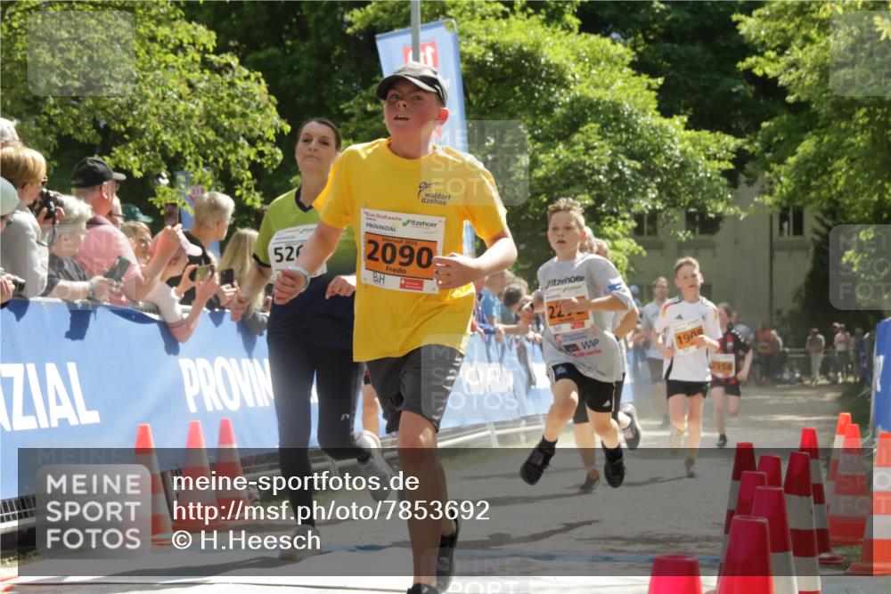 17.05.2025 - Störlauf H.Heesch http://msf.ph/oto/7853692 17.05.2025 15:28:57 Ziel  meine-sportfotos.de