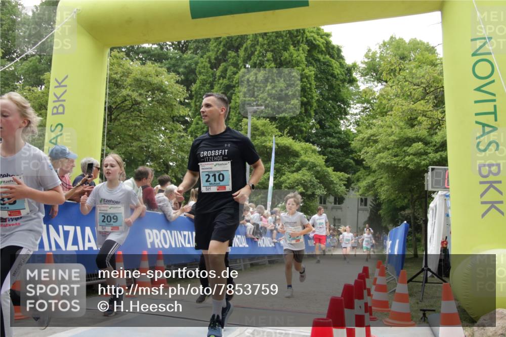 17.05.2025 - Störlauf H.Heesch http://msf.ph/oto/7853759 17.05.2025 13:42:14 Ziel  meine-sportfotos.de