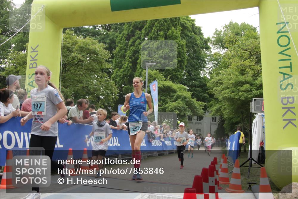 17.05.2025 - Störlauf H.Heesch http://msf.ph/oto/7853846 17.05.2025 13:43:32 Ziel  meine-sportfotos.de