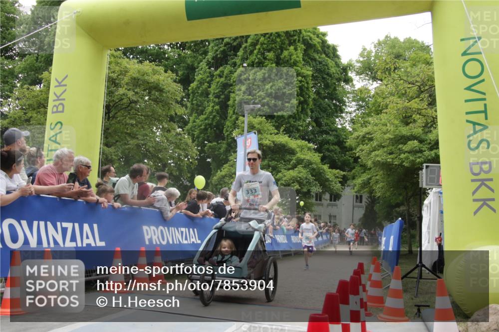 17.05.2025 - Störlauf H.Heesch http://msf.ph/oto/7853904 17.05.2025 13:43:56 Ziel  meine-sportfotos.de