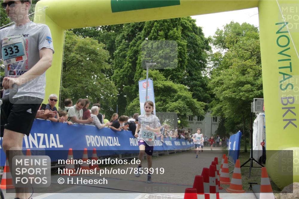 17.05.2025 - Störlauf H.Heesch http://msf.ph/oto/7853919 17.05.2025 13:43:58 Ziel  meine-sportfotos.de