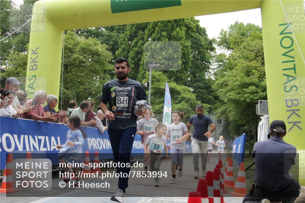 17.05.2025 - Störlauf H.Heesch http://msf.ph/oto/7853994 17.05.2025 13:44:56 Ziel  meine-sportfotos.de