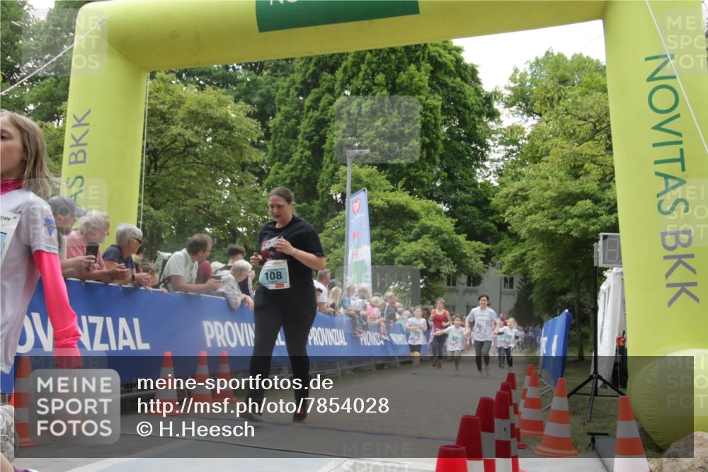 17.05.2025 - Störlauf H.Heesch http://msf.ph/oto/7854028 17.05.2025 13:45:17 Ziel  meine-sportfotos.de