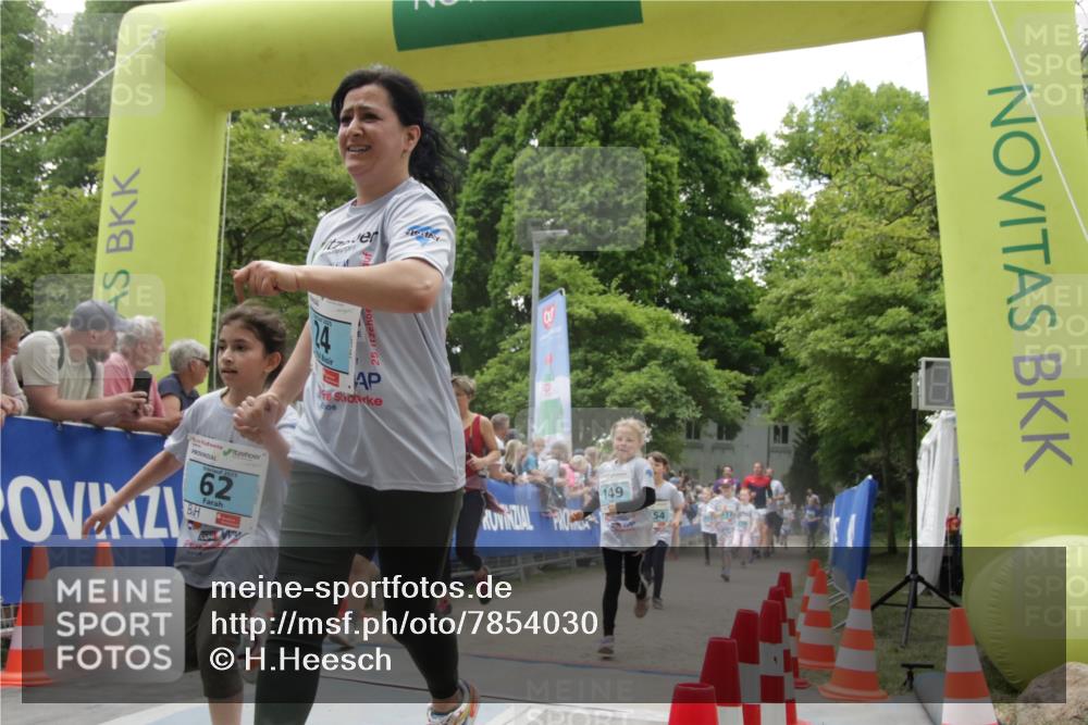 17.05.2025 - Störlauf H.Heesch http://msf.ph/oto/7854030 17.05.2025 13:45:21 Ziel  meine-sportfotos.de