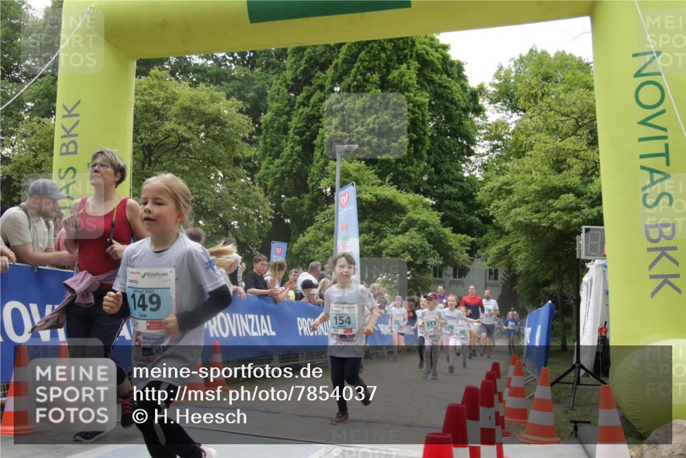 17.05.2025 - Störlauf H.Heesch http://msf.ph/oto/7854037 17.05.2025 13:45:23 Ziel  meine-sportfotos.de
