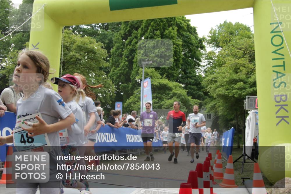 17.05.2025 - Störlauf H.Heesch http://msf.ph/oto/7854043 17.05.2025 13:45:26 Ziel  meine-sportfotos.de