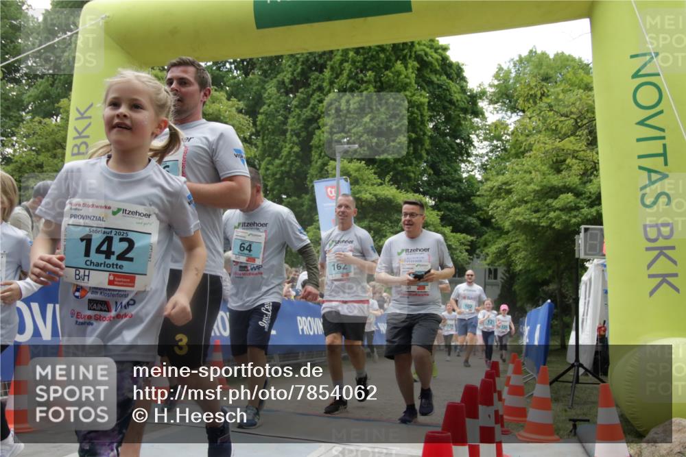 17.05.2025 - Störlauf H.Heesch http://msf.ph/oto/7854062 17.05.2025 13:45:31 Ziel  meine-sportfotos.de