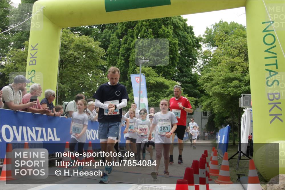 17.05.2025 - Störlauf H.Heesch http://msf.ph/oto/7854084 17.05.2025 13:45:37 Ziel  meine-sportfotos.de