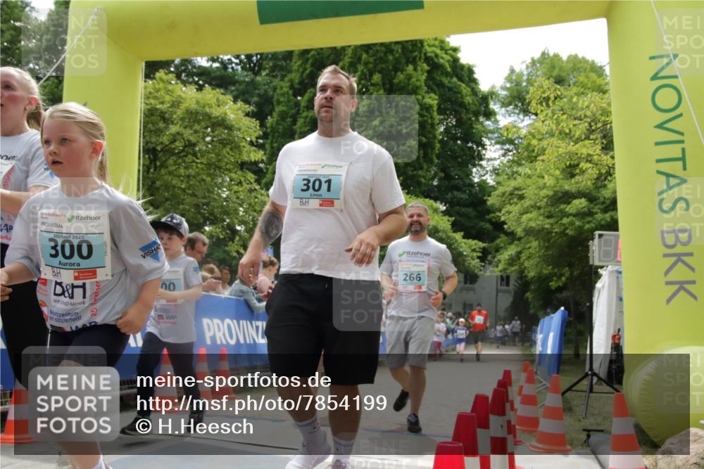 17.05.2025 - Störlauf H.Heesch http://msf.ph/oto/7854199 17.05.2025 13:46:59 Ziel  meine-sportfotos.de