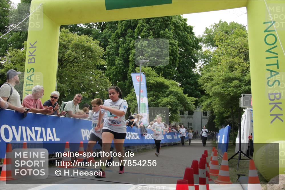 17.05.2025 - Störlauf H.Heesch http://msf.ph/oto/7854256 17.05.2025 13:47:58 Ziel  meine-sportfotos.de