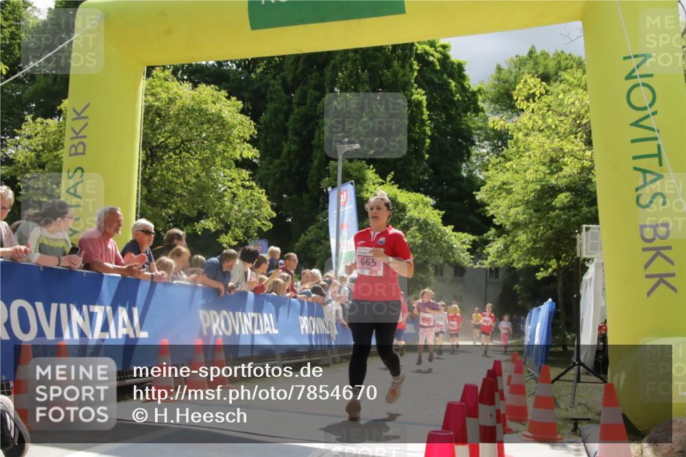 17.05.2025 - Störlauf H.Heesch http://msf.ph/oto/7854670 17.05.2025 13:57:40 Ziel  meine-sportfotos.de