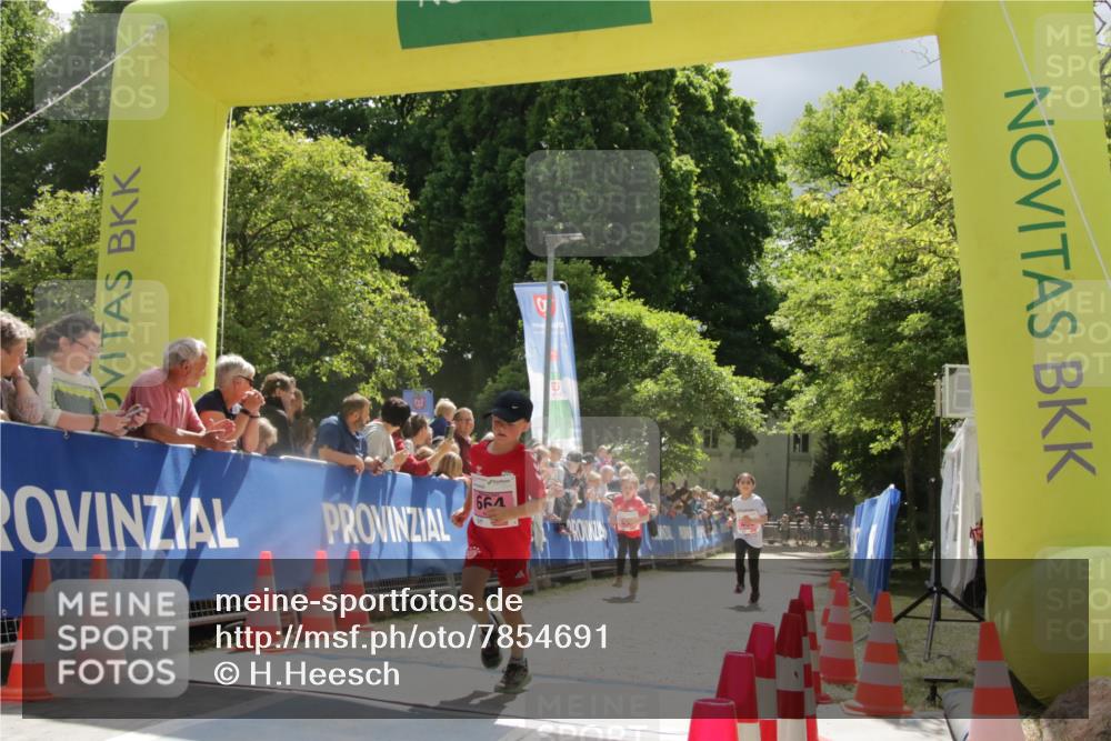 17.05.2025 - Störlauf H.Heesch http://msf.ph/oto/7854691 17.05.2025 13:57:50 Ziel  meine-sportfotos.de