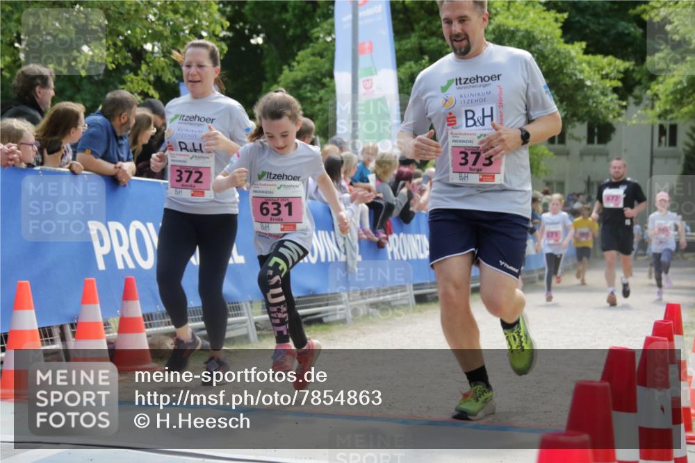 17.05.2025 - Störlauf H.Heesch http://msf.ph/oto/7854863 17.05.2025 14:00:15 Ziel  meine-sportfotos.de