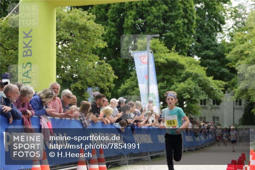 17.05.2025 - Störlauf H.Heesch http://msf.ph/oto/7854991 17.05.2025 14:09:59 Ziel  meine-sportfotos.de