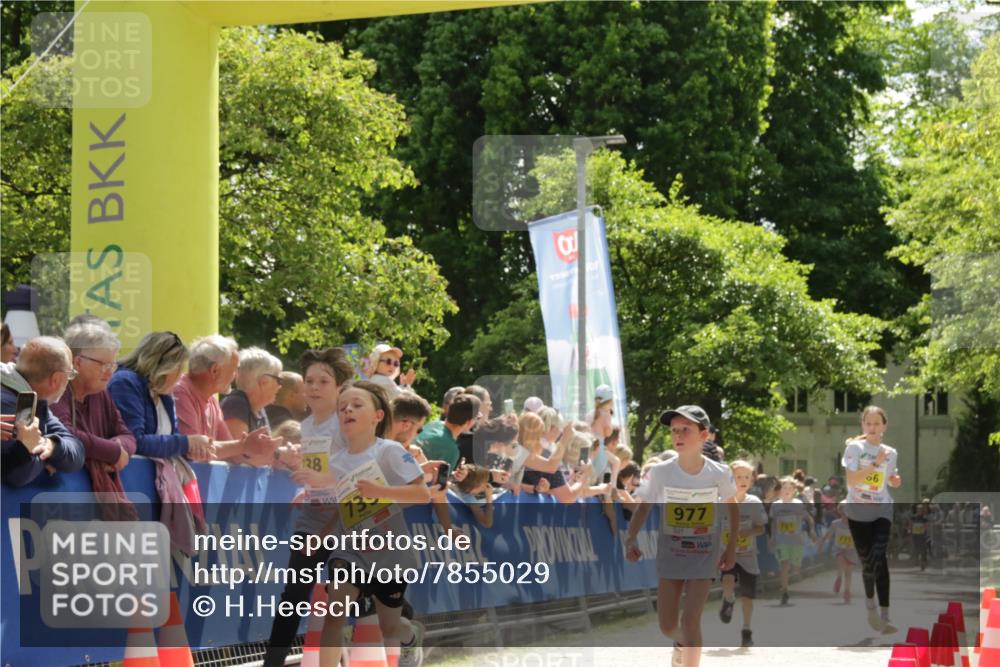 17.05.2025 - Störlauf H.Heesch http://msf.ph/oto/7855029 17.05.2025 14:12:26 Ziel  meine-sportfotos.de