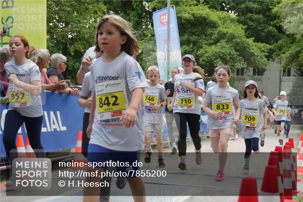 17.05.2025 - Störlauf H.Heesch http://msf.ph/oto/7855200 17.05.2025 14:14:37 Ziel  meine-sportfotos.de