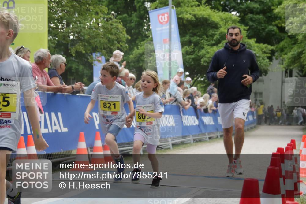 17.05.2025 - Störlauf H.Heesch http://msf.ph/oto/7855241 17.05.2025 14:14:46 Ziel  meine-sportfotos.de