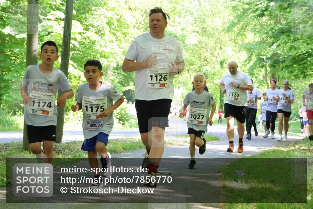 17.05.2025 - Störlauf Strokosch-Dieckow http://msf.ph/oto/7856770 17.05.2025 14:43:48 Laufen 2025, 1174, 2025, 1175, 2025, 1126, 1027, 1128, 147, 16, 1429, 114, 113 meine-sportfotos.de