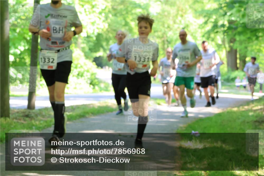17.05.2025 - Störlauf Strokosch-Dieckow http://msf.ph/oto/7856968 17.05.2025 14:44:43 Laufen 1332, 1331 meine-sportfotos.de