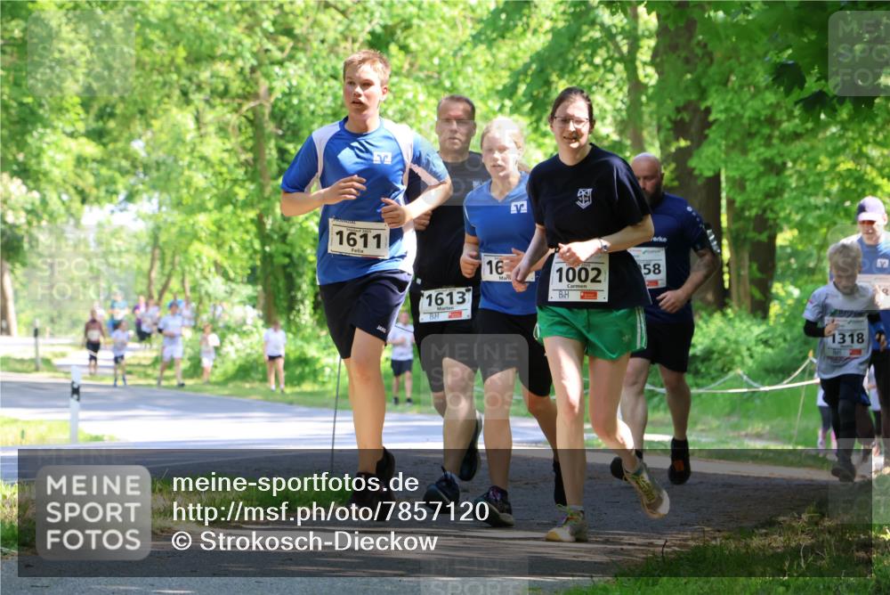 17.05.2025 - Störlauf Strokosch-Dieckow http://msf.ph/oto/7857120 17.05.2025 14:45:30 Laufen 1611, 1613, 16, 1002, 58, 1318 meine-sportfotos.de
