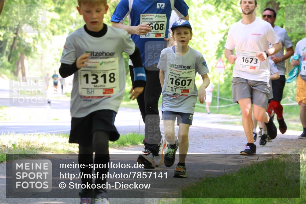 17.05.2025 - Störlauf Strokosch-Dieckow http://msf.ph/oto/7857141 17.05.2025 14:45:36 Laufen 2025, 508, 2825, 1318, 2025, 1607, 1673, 1 meine-sportfotos.de