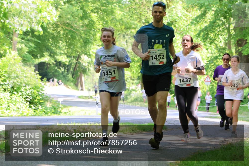 17.05.2025 - Störlauf Strokosch-Dieckow http://msf.ph/oto/7857256 17.05.2025 14:46:25 Laufen 2025, 1451, 2025, 2025, 1452, 1437, 45 meine-sportfotos.de