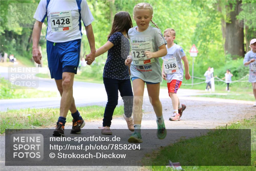 17.05.2025 - Störlauf Strokosch-Dieckow http://msf.ph/oto/7858204 17.05.2025 14:50:49 Laufen 2025, 1428, 2025, 123, 1348, 15 meine-sportfotos.de