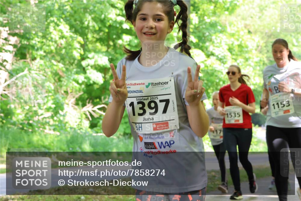 17.05.2025 - Störlauf Strokosch-Dieckow http://msf.ph/oto/7858274 17.05.2025 14:51:10 Laufen 2025, 1397, 2, 5, 1535, 1153 meine-sportfotos.de