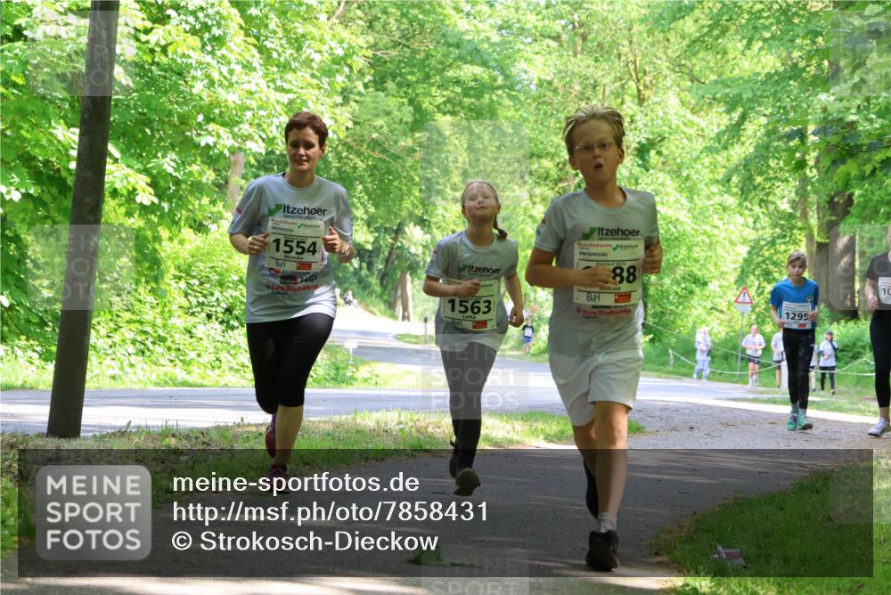 17.05.2025 - Störlauf Strokosch-Dieckow http://msf.ph/oto/7858431 17.05.2025 14:52:18 Laufen 1554, 1563, 2025, 88, 1295, 10 meine-sportfotos.de