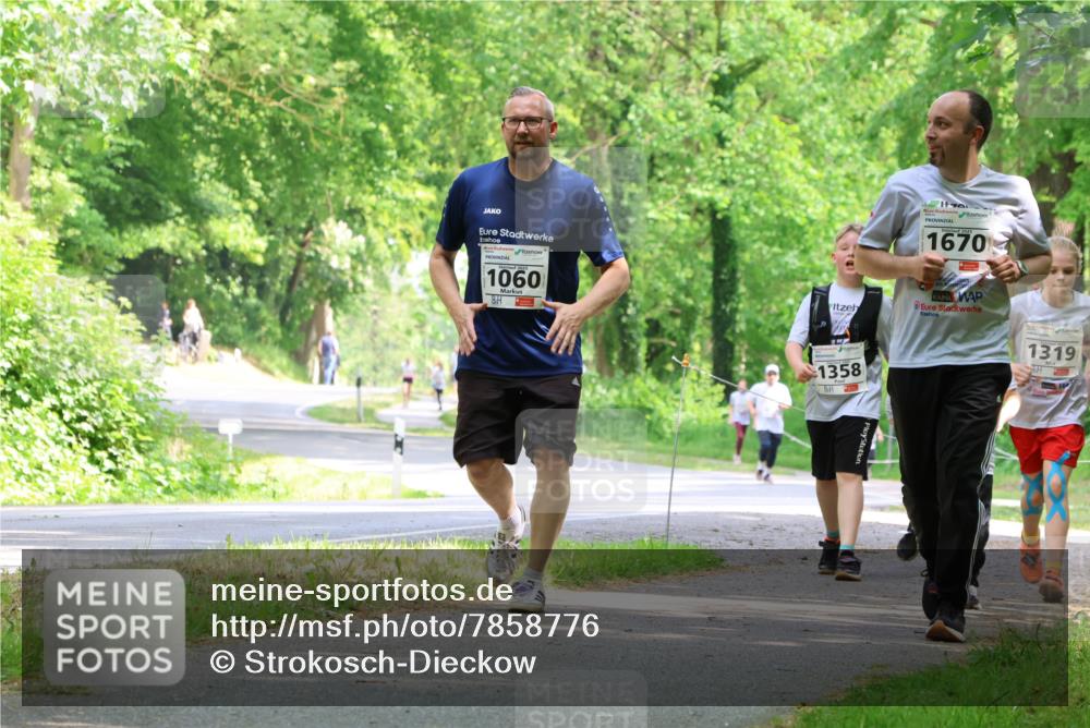 17.05.2025 - Störlauf Strokosch-Dieckow http://msf.ph/oto/7858776 17.05.2025 14:55:13 Laufen 1060, 2025, 1670, 1358, 1319 meine-sportfotos.de
