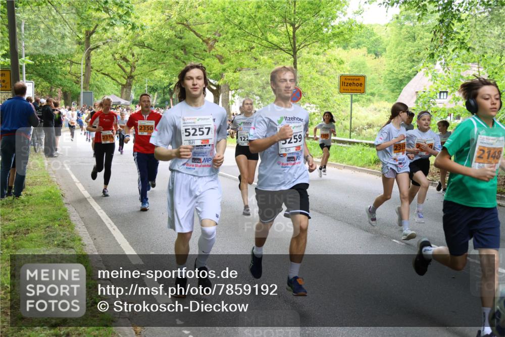 17.05.2025 - Störlauf Strokosch-Dieckow http://msf.ph/oto/7859192 17.05.2025 15:01:08 Laufen 122, 259, 2369, 2148, 2350, 5257 meine-sportfotos.de