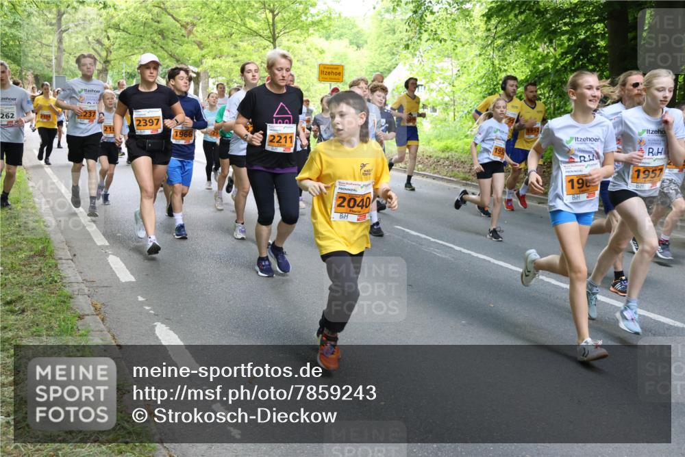 17.05.2025 - Störlauf Strokosch-Dieckow http://msf.ph/oto/7859243 17.05.2025 15:01:26 Laufen 237, 262, 2104, 2397, 1966, 29, 100, 2211, 2040, 195, 19, 1957 meine-sportfotos.de