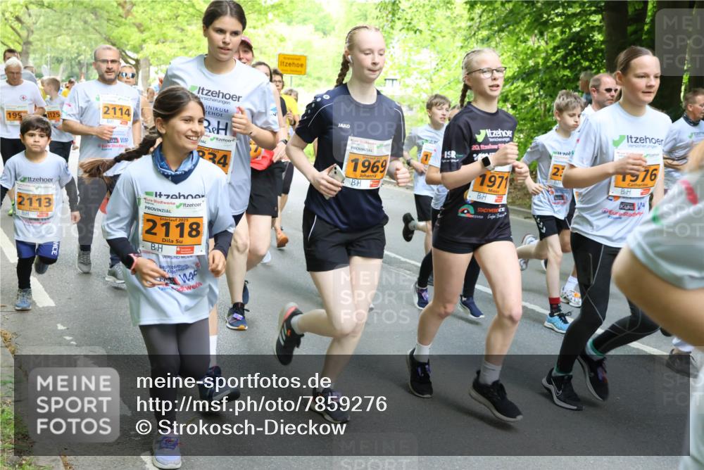 17.05.2025 - Störlauf Strokosch-Dieckow http://msf.ph/oto/7859276 17.05.2025 15:01:37 Laufen 199, 2113, 2114, 2025, 34, 1969, 2025, 2118, 20, 1971, 1976 meine-sportfotos.de