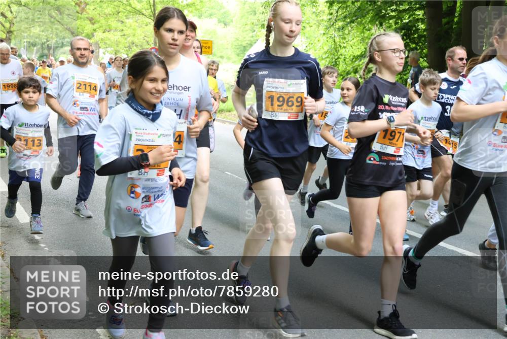 17.05.2025 - Störlauf Strokosch-Dieckow http://msf.ph/oto/7859280 17.05.2025 15:01:37 Laufen 1998, 2114, 113, 4, 2025, 1969, 4, 20, 1971, 3, 15 meine-sportfotos.de