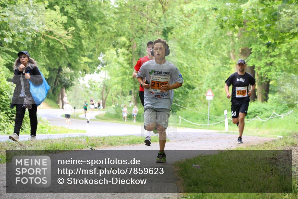 17.05.2025 - Störlauf Strokosch-Dieckow http://msf.ph/oto/7859623 17.05.2025 15:21:06 Laufen 219, 2252 meine-sportfotos.de