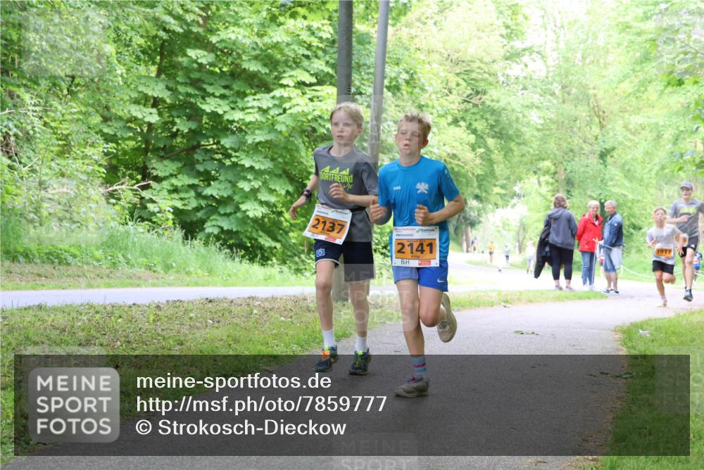 17.05.2025 - Störlauf Strokosch-Dieckow http://msf.ph/oto/7859777 17.05.2025 15:22:31 Laufen 2137, 2141, 1917 meine-sportfotos.de
