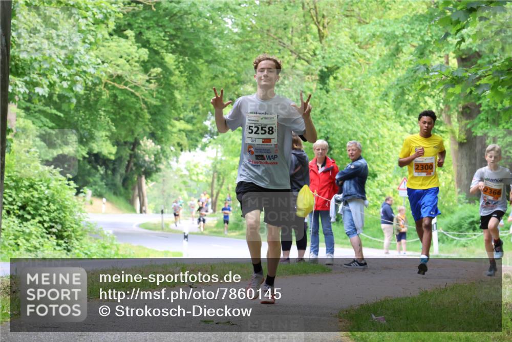 17.05.2025 - Störlauf Strokosch-Dieckow http://msf.ph/oto/7860145 17.05.2025 15:24:13 Laufen 5258, 2300, 2366 meine-sportfotos.de
