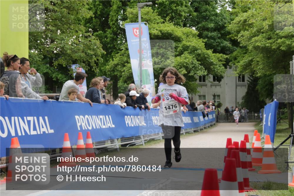 17.05.2025 - Störlauf H.Heesch http://msf.ph/oto/7860484 17.05.2025 15:00:27 Ziel  meine-sportfotos.de