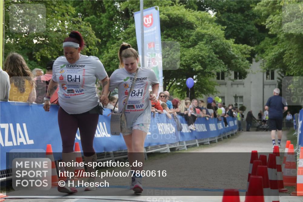 17.05.2025 - Störlauf H.Heesch http://msf.ph/oto/7860616 17.05.2025 15:12:00 Ziel  meine-sportfotos.de