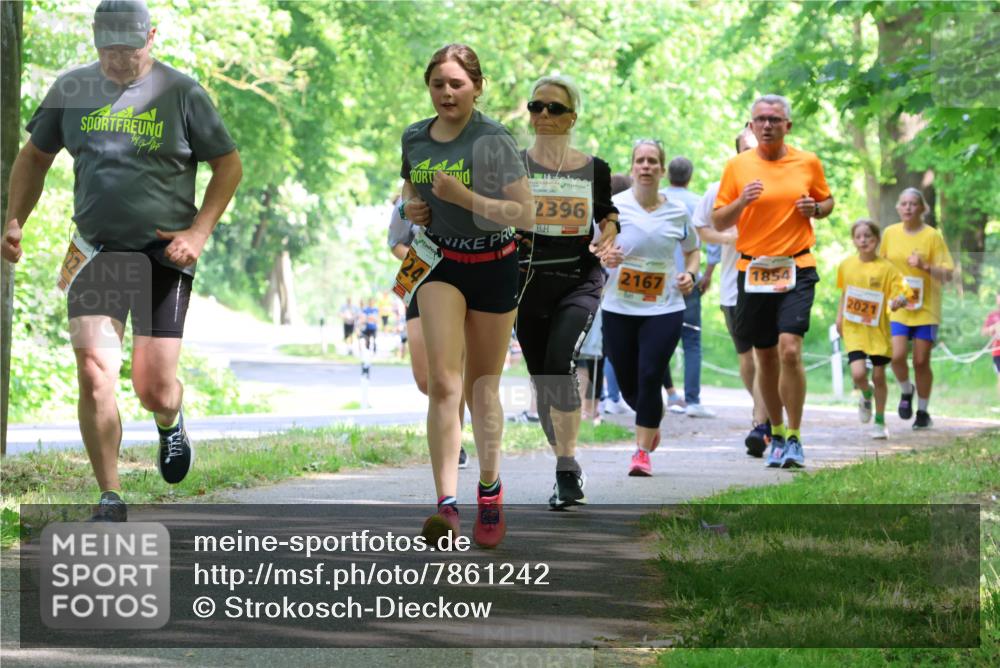 17.05.2025 - Störlauf Strokosch-Dieckow http://msf.ph/oto/7861242 17.05.2025 15:28:00 Laufen 2396, 1854, 2167, 2021 meine-sportfotos.de