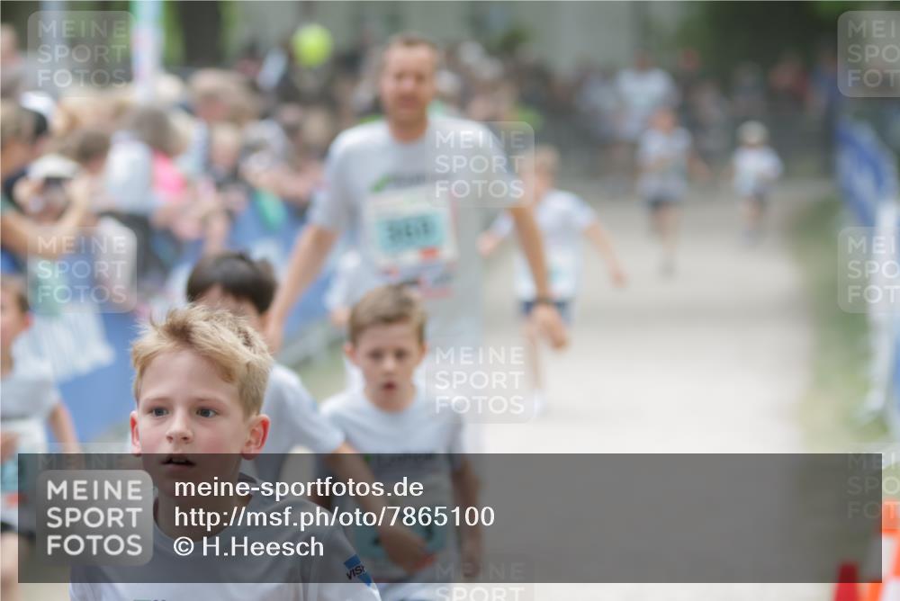 17.05.2025 - Störlauf H.Heesch http://msf.ph/oto/7865100 17.05.2025 13:42:20 Ziel  meine-sportfotos.de