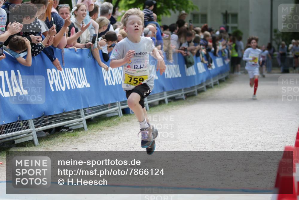 17.05.2025 - Störlauf H.Heesch http://msf.ph/oto/7866124 17.05.2025 14:10:27 Ziel  meine-sportfotos.de