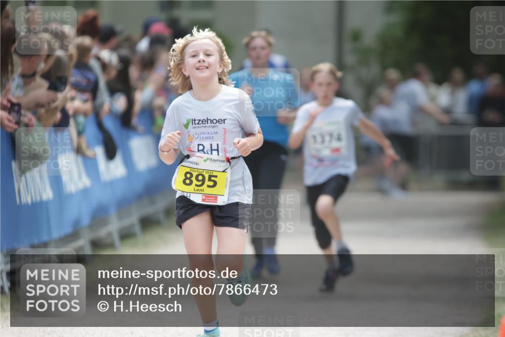 17.05.2025 - Störlauf H.Heesch http://msf.ph/oto/7866473 17.05.2025 14:11:03 Ziel  meine-sportfotos.de
