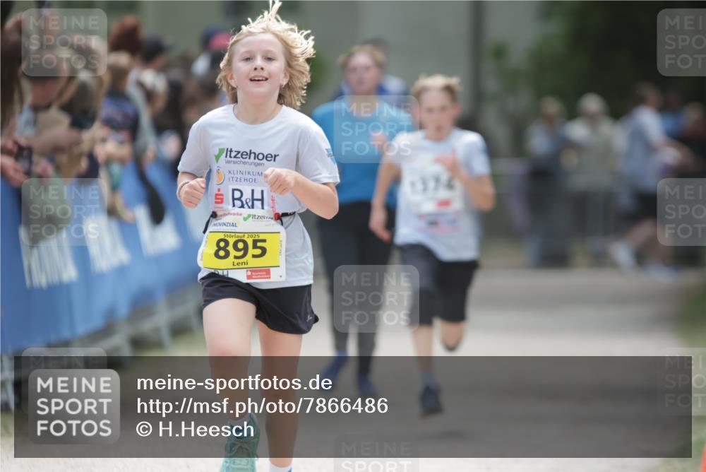 17.05.2025 - Störlauf H.Heesch http://msf.ph/oto/7866486 17.05.2025 14:11:03 Ziel  meine-sportfotos.de