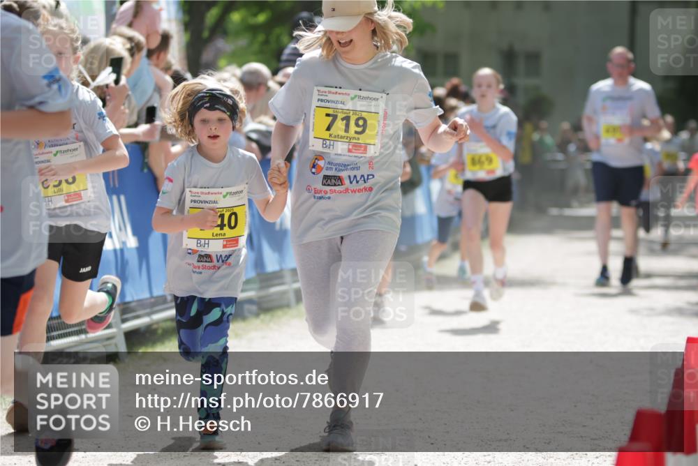 17.05.2025 - Störlauf H.Heesch http://msf.ph/oto/7866917 17.05.2025 14:12:03 Ziel  meine-sportfotos.de