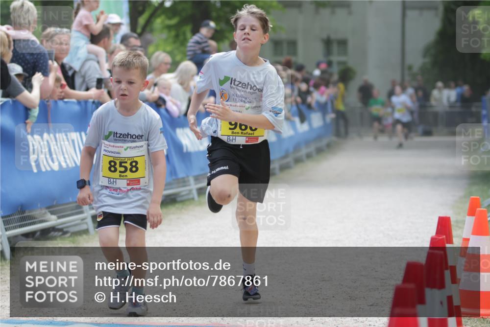 17.05.2025 - Störlauf H.Heesch http://msf.ph/oto/7867861 17.05.2025 14:13:35 Ziel  meine-sportfotos.de