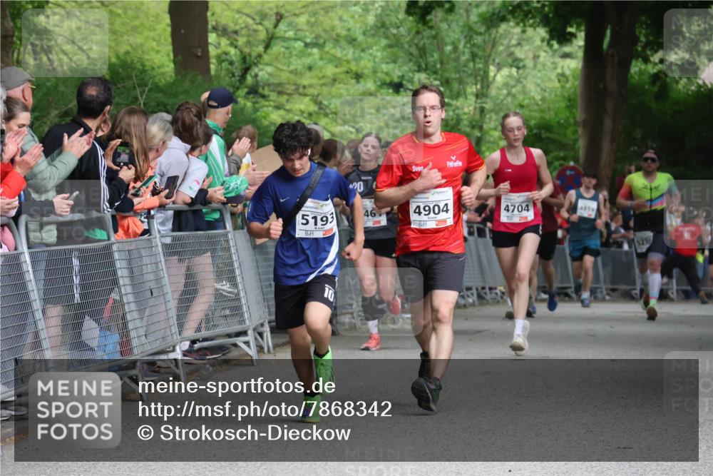 17.05.2025 - Störlauf Strokosch-Dieckow http://msf.ph/oto/7868342 17.05.2025 18:52:30 Ziel 5193, 90, 46, 4904, 4704, 485, 5231 meine-sportfotos.de